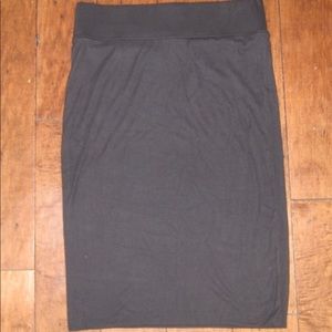 NWT Tahari black knit pencil midi skirt stretchy